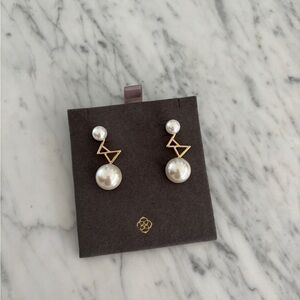 Kendra Scott Gold and Pearl Earrings
